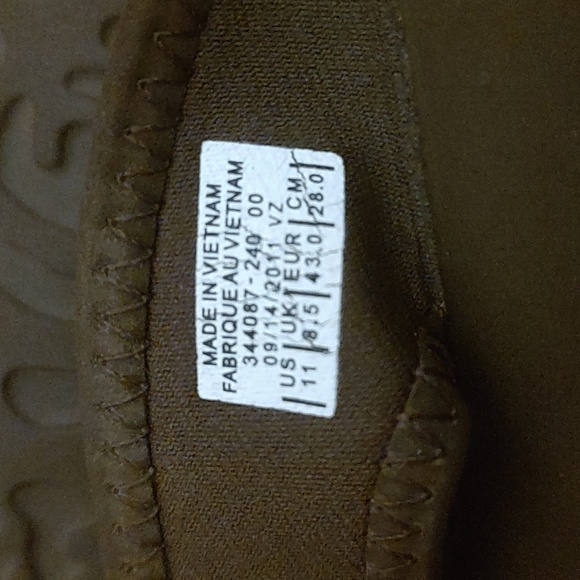 Nike Celso Thong Flip Flops Women's Brown Sandals US 11 UK 8.5 EU 43 - Picture 6 of 6